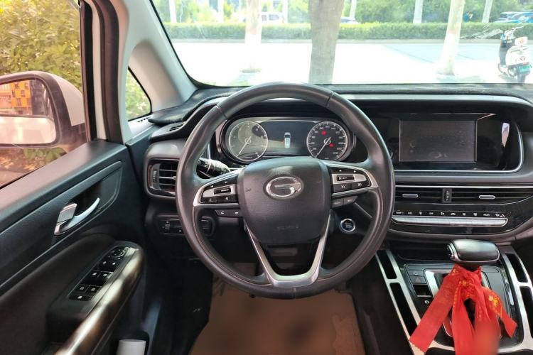 Used GAC Trumpchi M6 2019 270T Automatic Luxury Edition (7-seater) China V Standard Steering Wheel