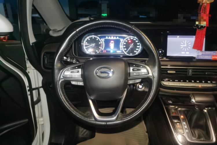Used GAC Trumpchi M6 2019 270T Automatic Luxury Edition (7-seater) China V Standard Steering Wheel