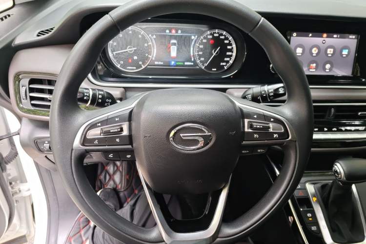 Used GAC Trumpchi M6 2019 270T DCT Luxury Edition (7-seater) China VI Steering Wheel