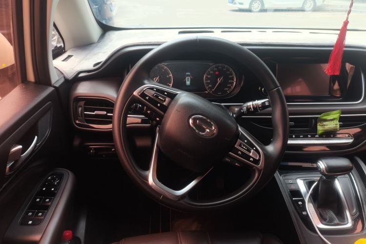 Used GAC Trumpchi M6 2019 270T Automatic Luxury Edition (7-seater) China V Standard Steering Wheel