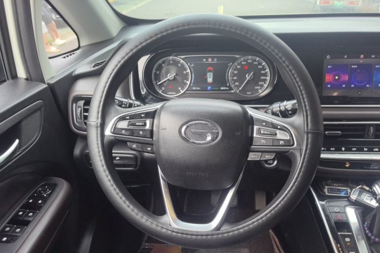 Used GAC Trumpchi M6 2019 270T Automatic Luxury Edition (6-seater) - China V Standard Steering Wheel