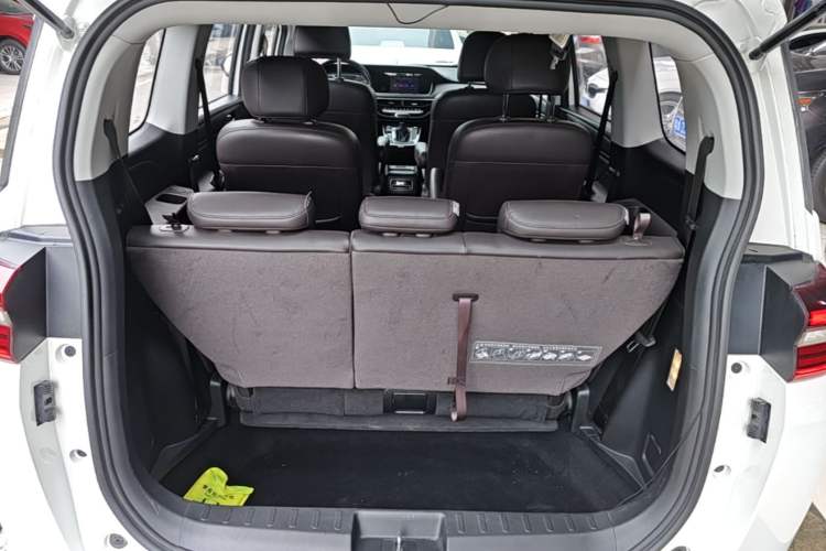 Used GAC Trumpchi M6 2019 270T DCT Luxury Edition (7-seater) China VI Trunk