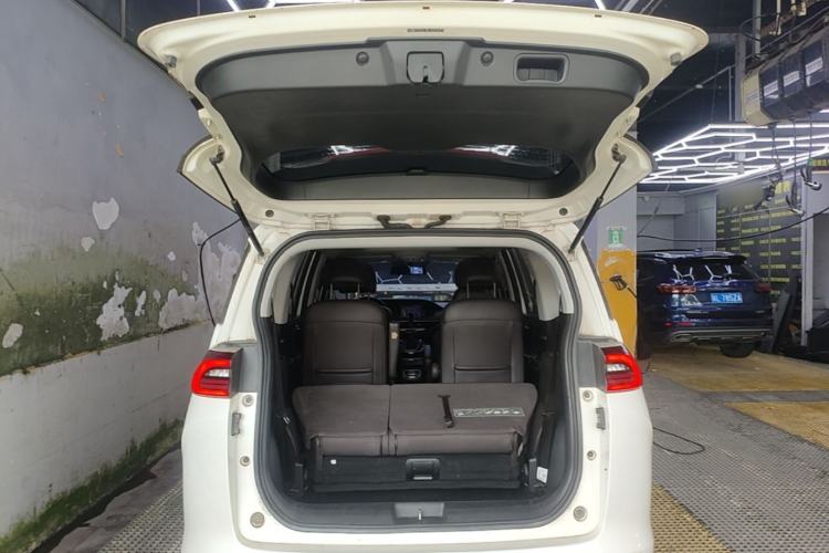 Used GAC Trumpchi M6 2019 270T DCT Luxury Edition (6-seater) China VI Trunk