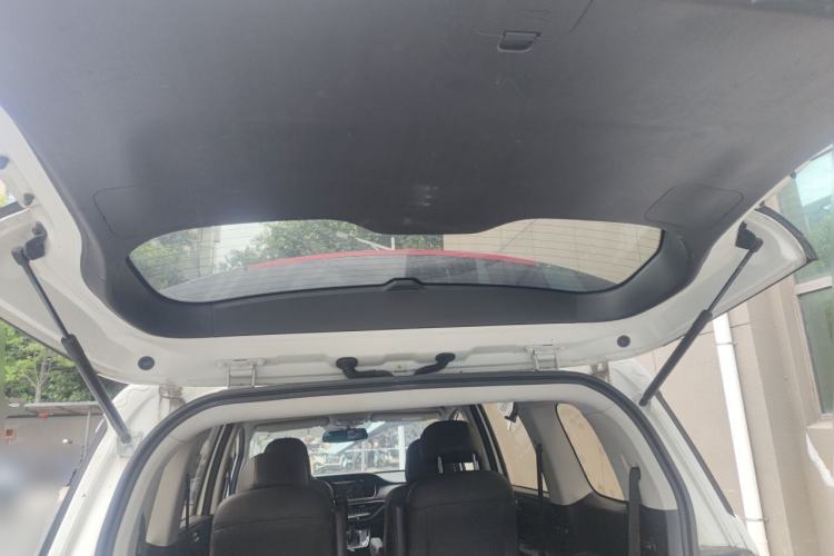 Used GAC Trumpchi M6 2019 270T DCT Luxury Edition (7-seater) China VI Trunk