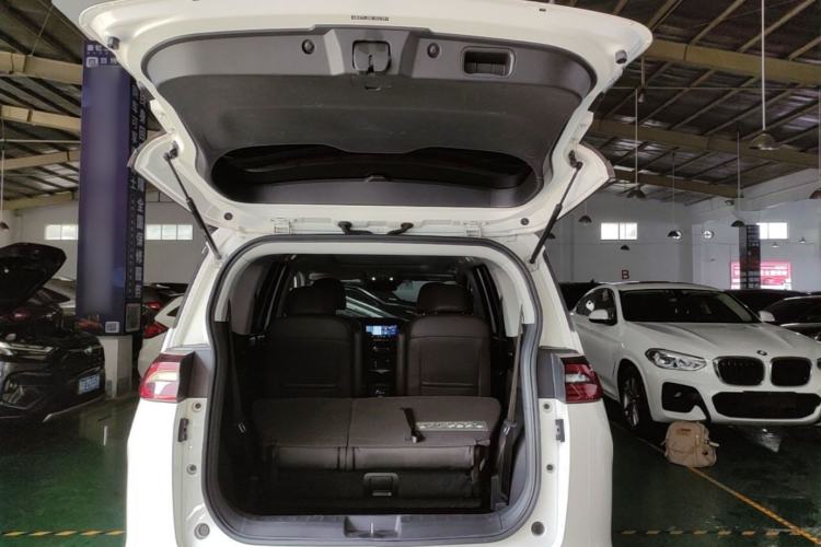 Used GAC Trumpchi M6 2019 270T DCT Prestige Edition (6-Seater) China VI Trunk