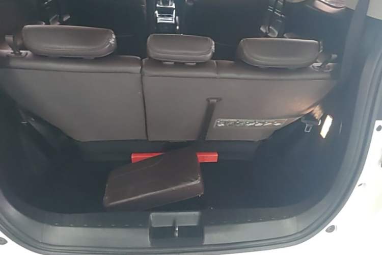 Used GAC Trumpchi M6 2019 270T Automatic Luxury Edition (7-seater) China V Standard Trunk