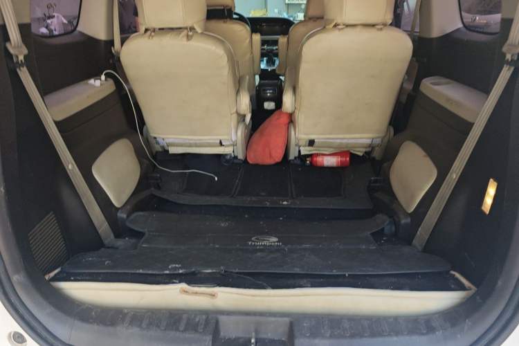 Used GAC Trumpchi M6 2019 270T DCT Elite Edition (7-seater) China VI Trunk