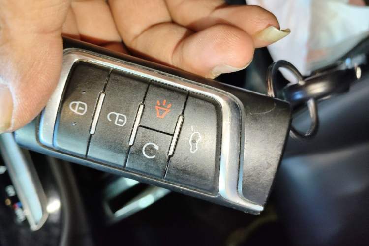 Used GAC Trumpchi M6 2019 270T DCT Luxury Edition (7-seater) China VI Vehicle Key
