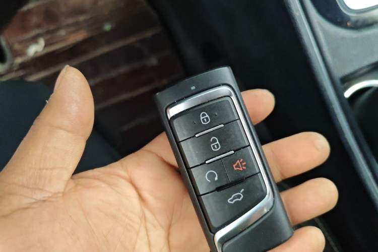 Used GAC Trumpchi M6 2019 270T DCT Luxury Edition (6-seater) China VI Vehicle Key