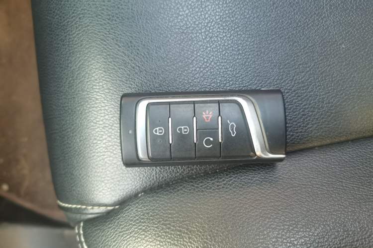Used GAC Trumpchi M6 2019 270T DCT Luxury Edition (7-seater) China VI Vehicle Key