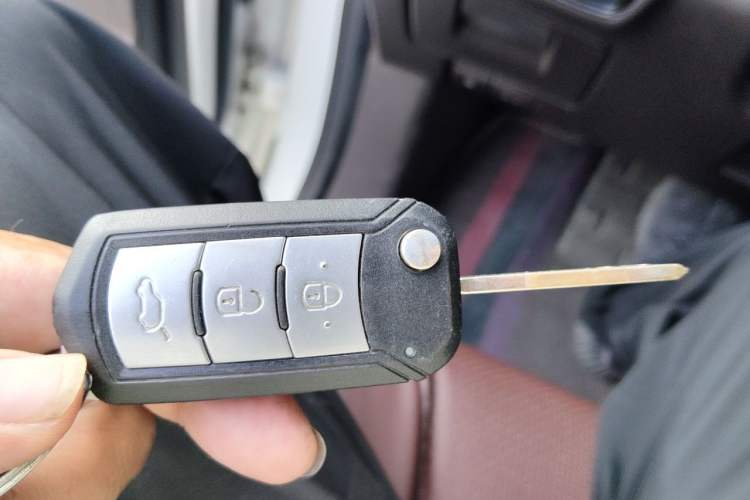 Used GAC Trumpchi M6 2019 270T Automatic Elite Edition (7-seater) China V Standard Vehicle Key