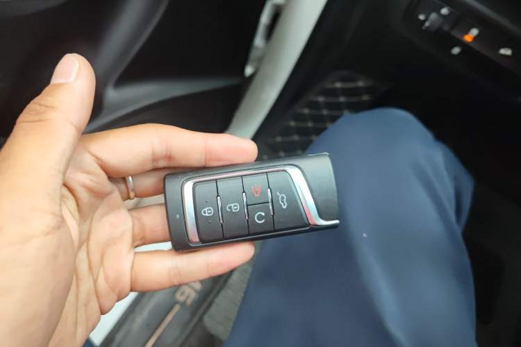 Used GAC Trumpchi M6 2019 270T DCT Luxury Edition (7-seater) China VI Vehicle Key