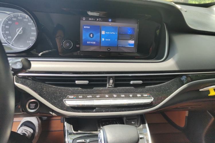 Used GAC Trumpchi M6 2021 270T DCT Luxury Edition (7-seater) Audio And AC Panel