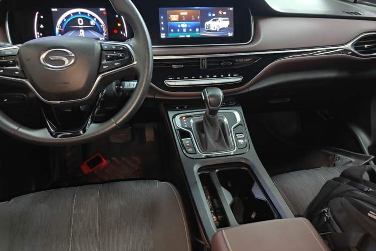 Used GAC Trumpchi M6 2021 PRO 270T DCT Elite Edition Audio And AC Panel