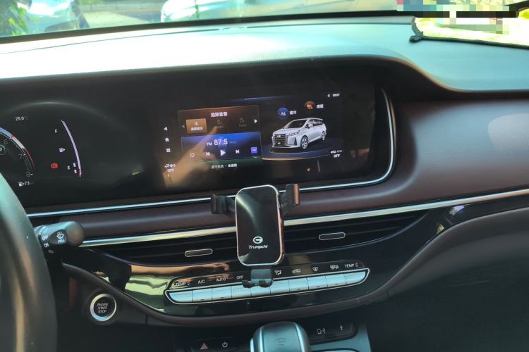 Used GAC Trumpchi M6 2021 PRO 270T DCT Luxury Edition Audio And AC Panel