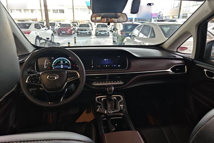 Used GAC Trumpchi M6 2021 PRO 270T DCT Luxury Edition Center Console