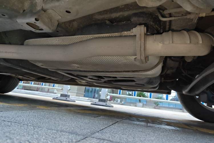 Used GAC Trumpchi M6 2021 270T DCT Elite Edition (7-seater) Chassis Rear Left