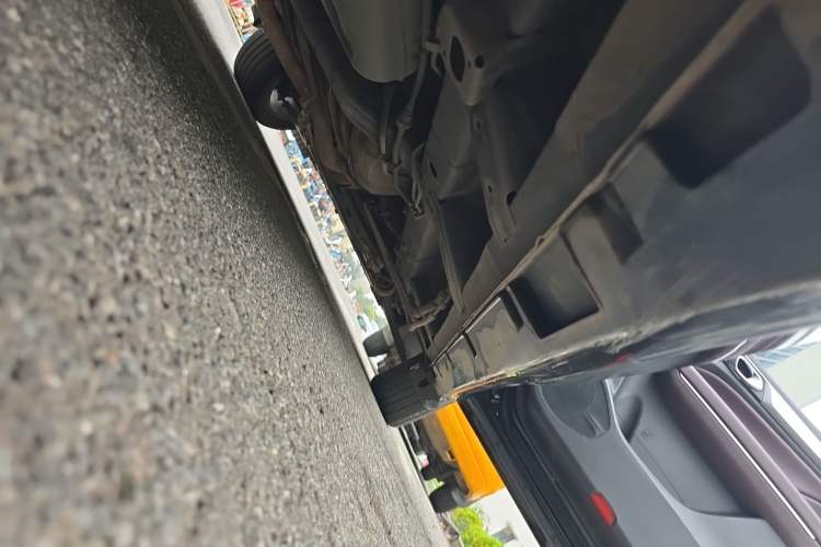 Used GAC Trumpchi M6 2021 PRO 270T DCT Luxury Edition Chassis Rear Right