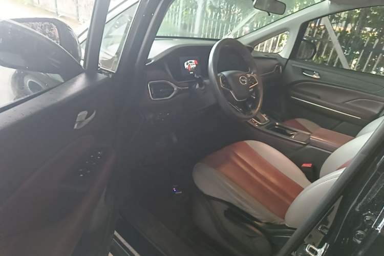 Used GAC Trumpchi M6 2021 PRO 270T DCT Elite Edition Driver Seat