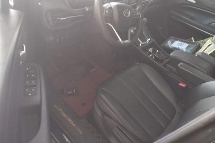 Used GAC Trumpchi M6 2021 270T DCT Luxury Edition (7 Seats) Driver Seat