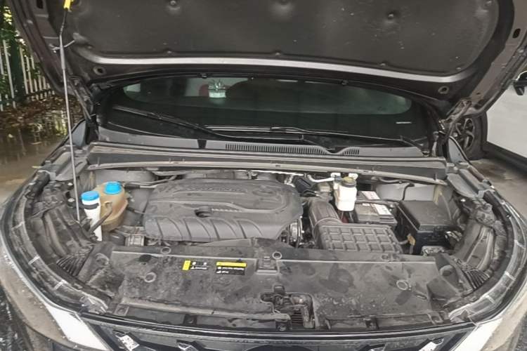 Used GAC Trumpchi M6 2021 PRO 270T DCT Elite Edition Engine Bay