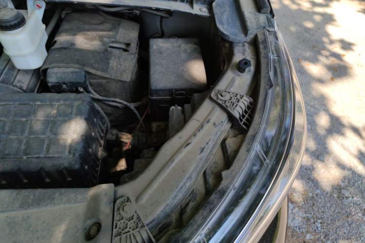 Used GAC Trumpchi M6 2021 PRO 270T Automatic Luxury Edition Engine Bay Left