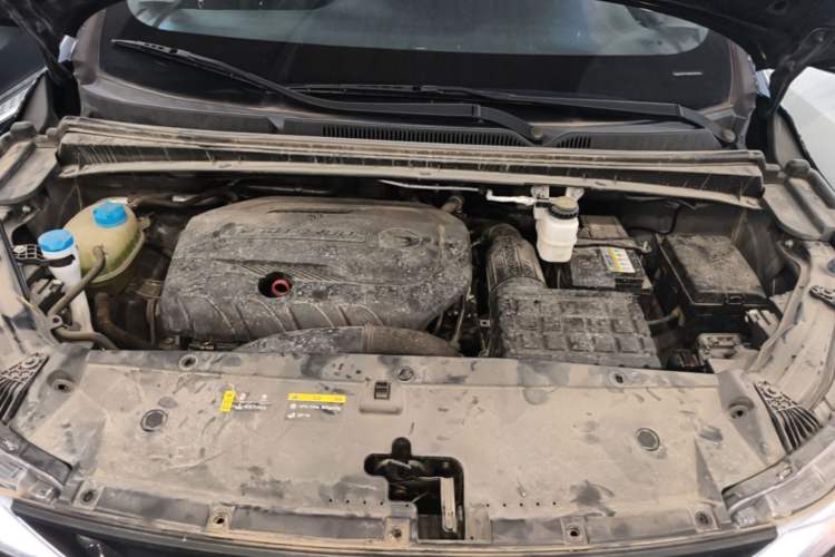 Used GAC Trumpchi M6 2021 PRO 270T DCT Elite Edition Engine Bay
