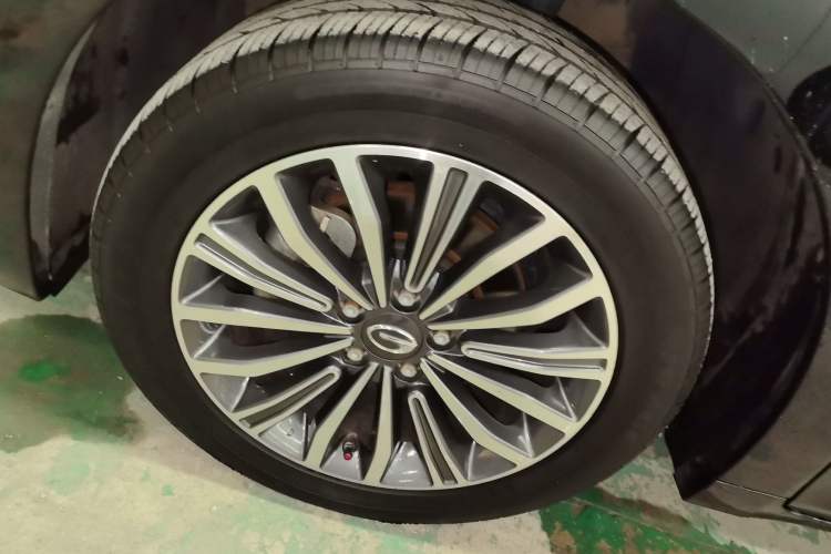 Used GAC Trumpchi M6 2021 270T DCT Luxury Edition (7-seater) Exterior 2