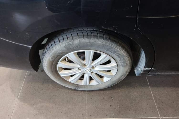 Used GAC Trumpchi M6 2021 PRO 270T DCT Elite Edition Exterior 5