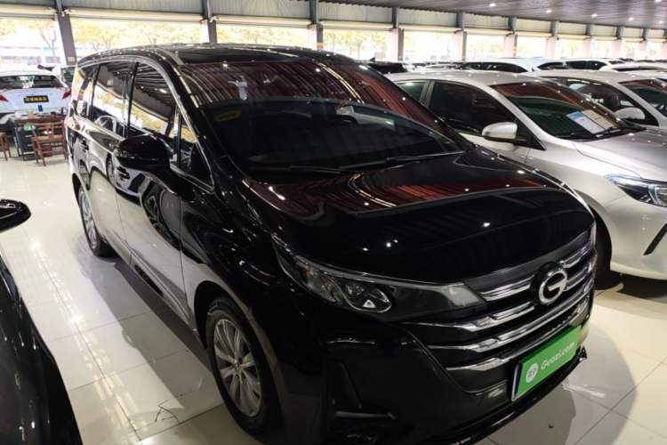Used GAC Trumpchi M6 2021 270T DCT Luxury Edition (7 Seats) Front Right 45 Deg