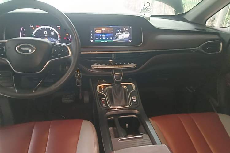 Used GAC Trumpchi M6 2021 PRO 270T DCT Elite Edition Gear Lever