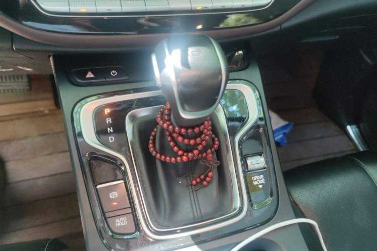 Used GAC Trumpchi M6 2021 PRO 270T Automatic Luxury Edition Gear Lever