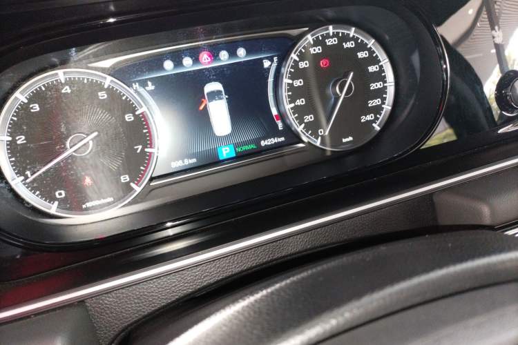 Used GAC Trumpchi M6 2021 270T DCT Luxury Edition (7-seater) Instrument Cluster
