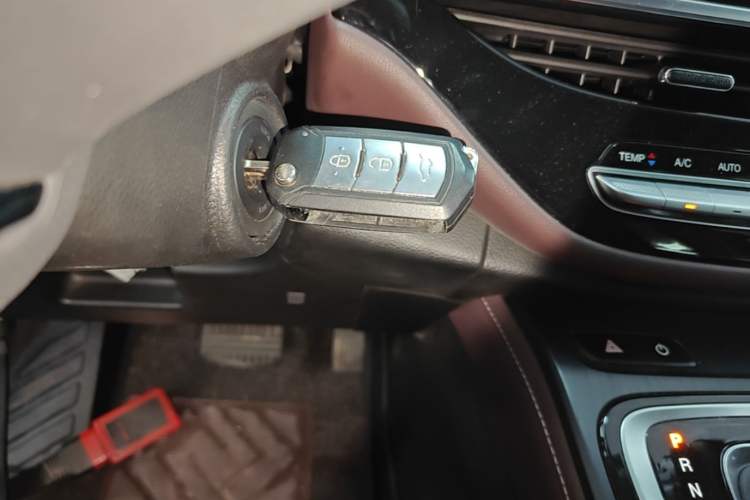 Used GAC Trumpchi M6 2021 PRO 270T DCT Elite Edition Interior 1