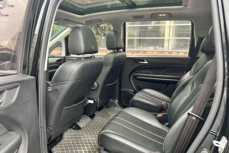 Used GAC Trumpchi M6 2021 270T DCT Luxury Edition (7-seater) Interior 2