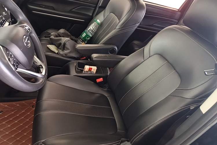 Used GAC Trumpchi M6 2021 270T DCT Luxury Edition (7 Seats) Left Front Seat