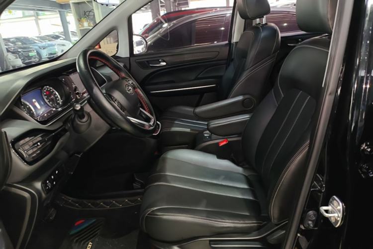 Used GAC Trumpchi M6 2021 270T DCT Luxury Edition (7 Seats) Left Front Seat
