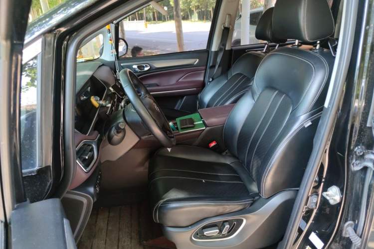 Used GAC Trumpchi M6 2021 PRO 270T Automatic Luxury Edition Left Front Seat
