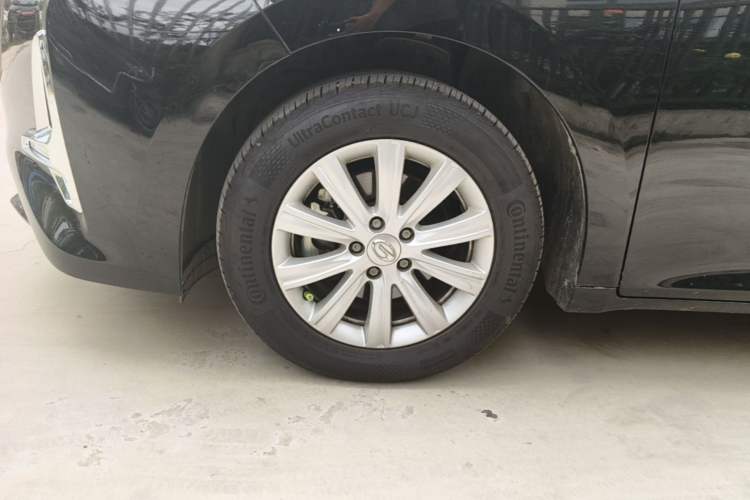 Used GAC Trumpchi M6 2021 270T DCT Luxury Edition (7 Seats) Left Front Wheel Hub