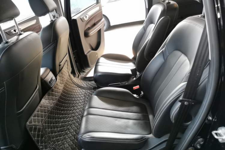 Used GAC Trumpchi M6 2021 270T DCT Prestige Edition (6-seater) Left Rear Seat