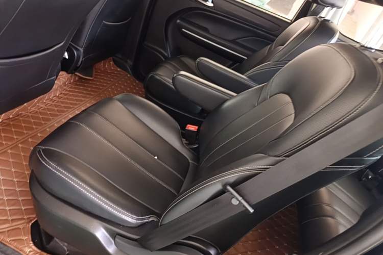 Used GAC Trumpchi M6 2021 270T DCT Luxury Edition (7 Seats) Left Rear Seat
