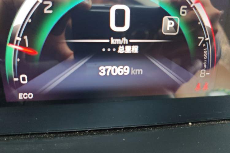 Used GAC Trumpchi M6 2021 PRO 270T Automatic Luxury Edition Odometer Close Up
