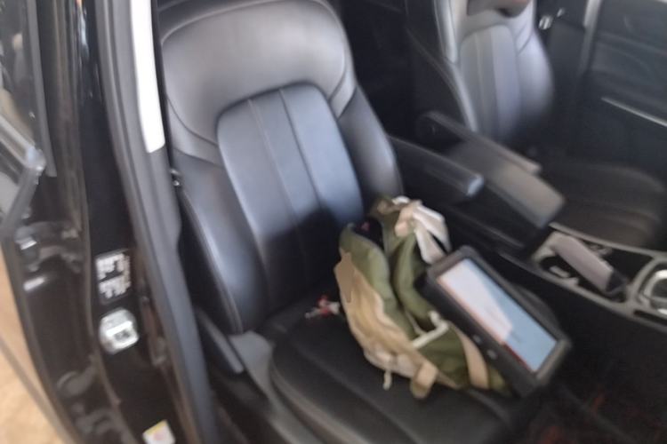 Used GAC Trumpchi M6 2021 270T DCT Luxury Edition (7 Seats) Right Front Seat