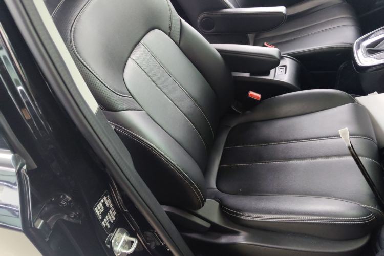 Used GAC Trumpchi M6 2021 270T DCT Luxury Edition (7 Seats) Right Front Seat