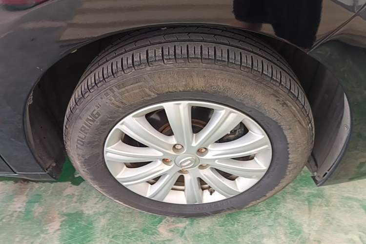 Used GAC Trumpchi M6 2021 270T DCT Luxury Edition (7 Seats) Right Front Wheel Hub