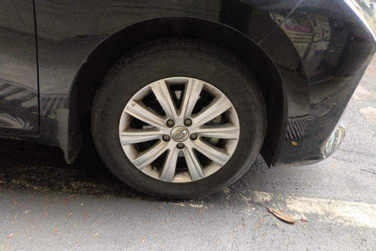 Used GAC Trumpchi M6 2021 PRO 270T DCT Elite Edition Right Front Wheel Hub