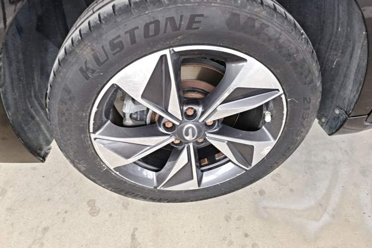 Used GAC Trumpchi M6 2021 PRO 270T DCT Luxury Edition Right Rear Wheel Hub