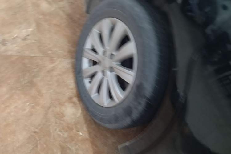 Used GAC Trumpchi M6 2021 270T DCT Luxury Edition (7 Seats) Right Rear Wheel Hub