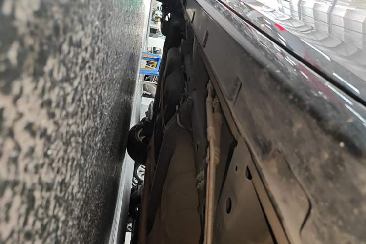 Used GAC Trumpchi M6 2021 PRO 270T DCT Elite Edition Right Side Sill
