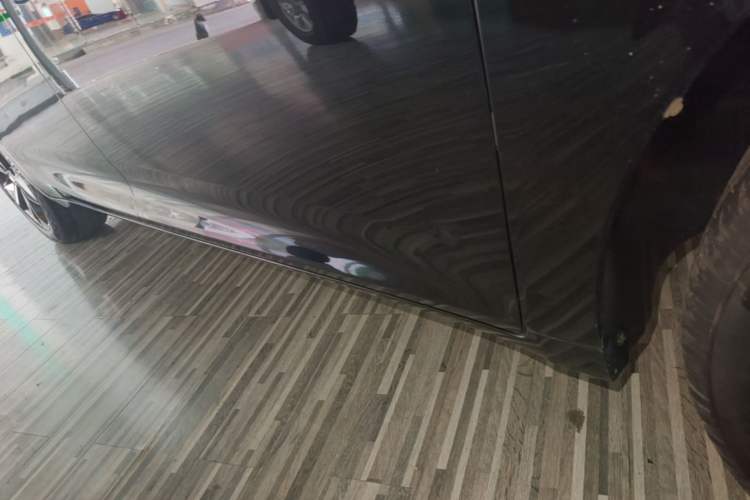 Used GAC Trumpchi M6 2021 PRO 270T DCT Prestige Edition Right Side Sill